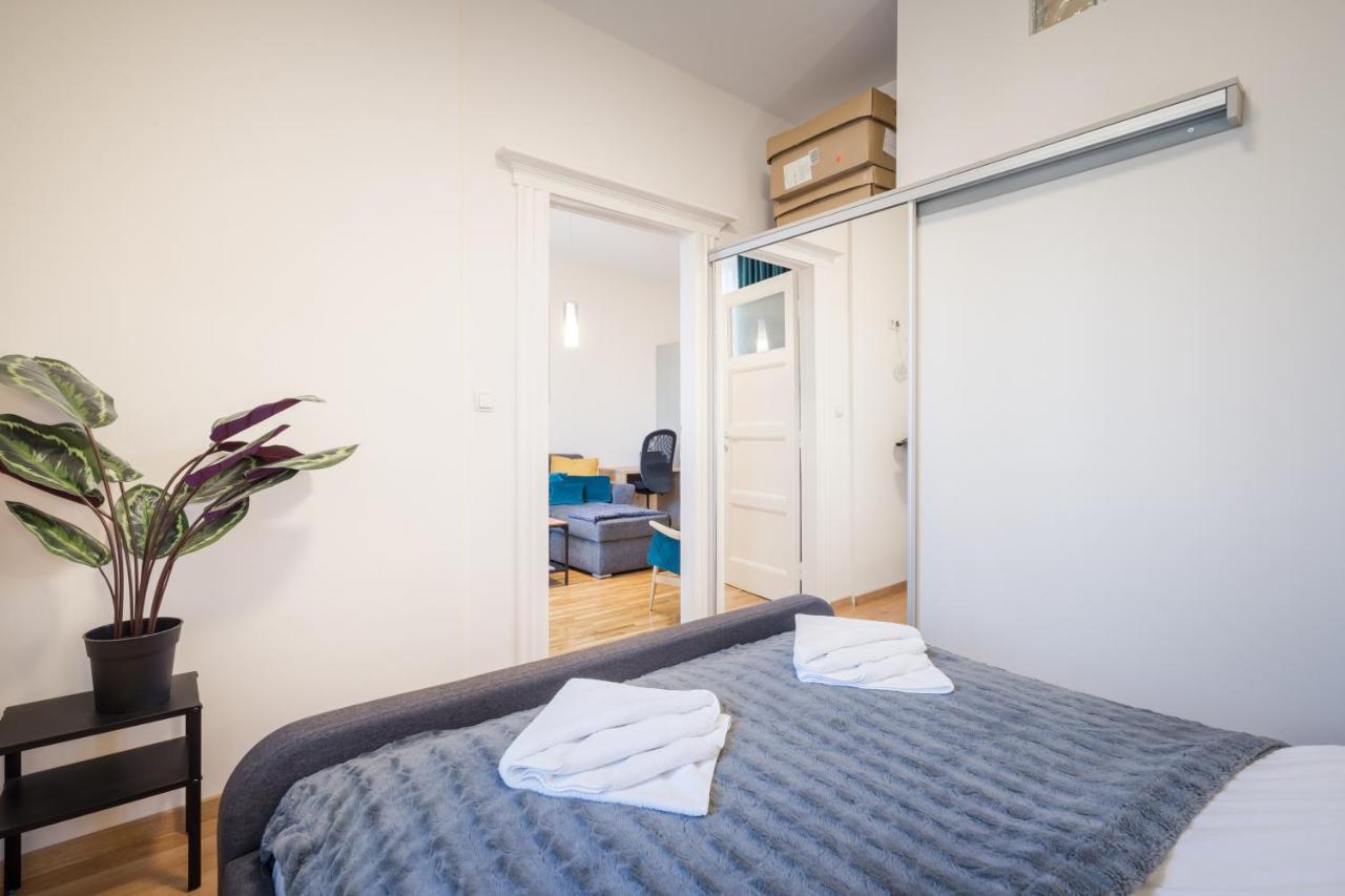 Bpr Blue Paradise Apartment With A/C ブダペスト エクステリア 写真