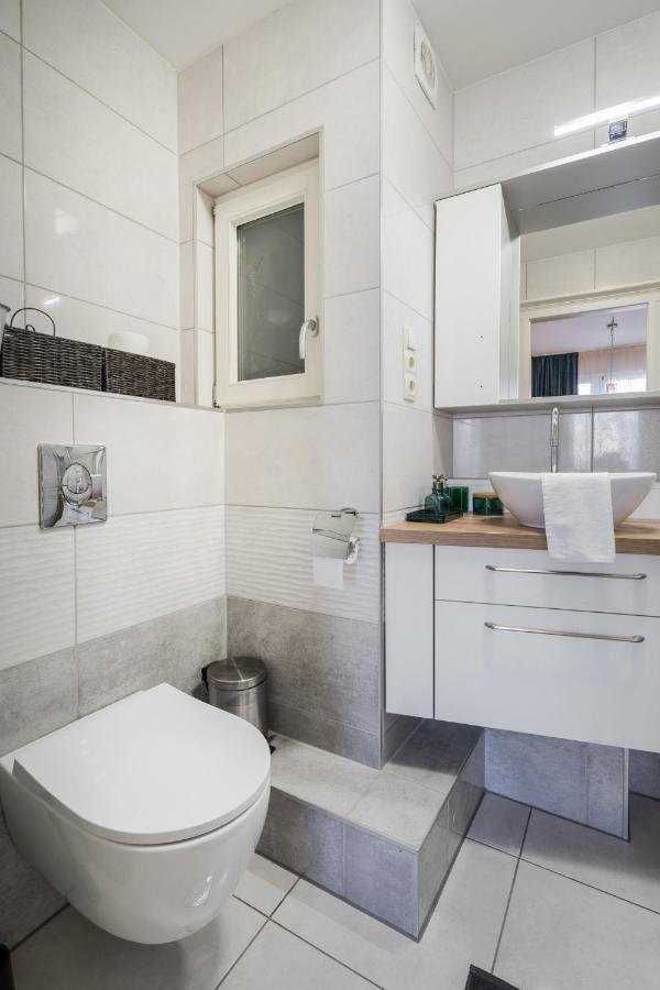 Bpr Blue Paradise Apartment With A/C ブダペスト エクステリア 写真